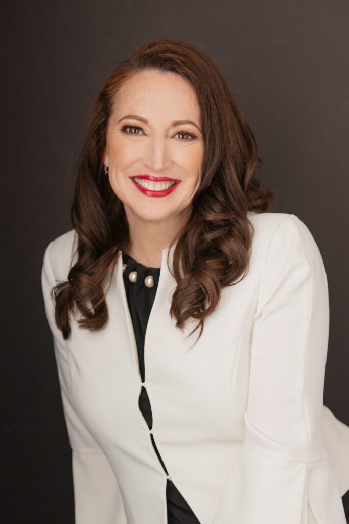 Headshot of Eliz Greene, mental health keynote speaker