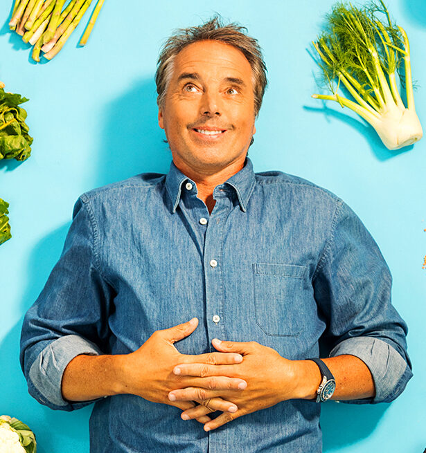 Headshot of Dan Buettner, mental health keynote speaker