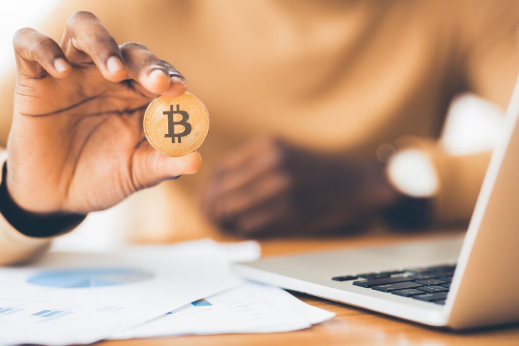 speakers on cryptocurrency and blockchain
